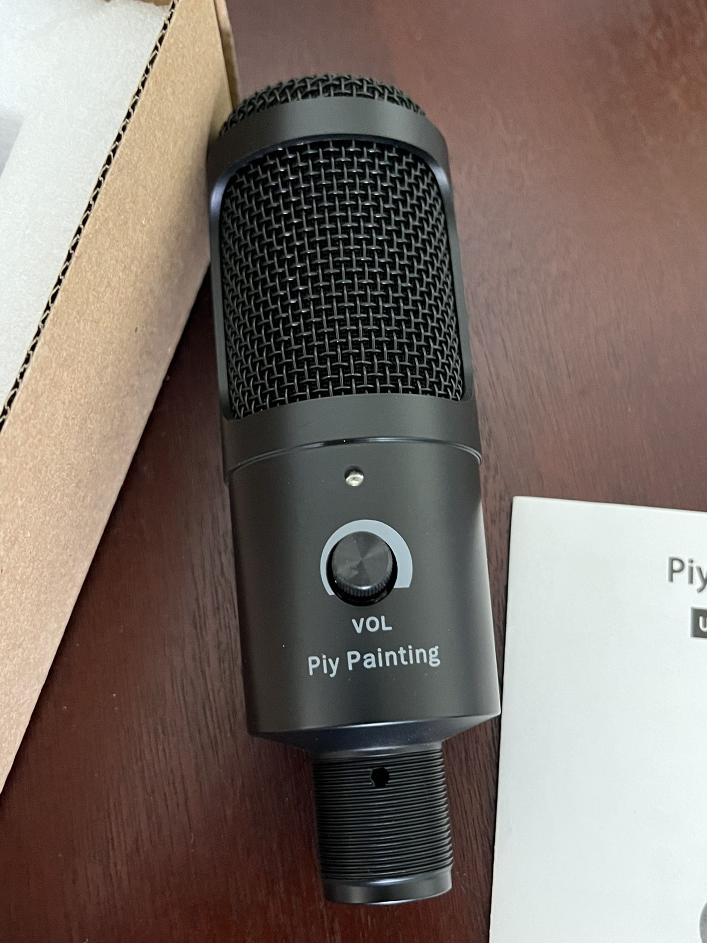 USB microphone - BRAND NEW - Piy Painting
