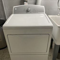 Kenmore Washer/ Dryer Set 