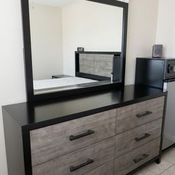 Bob’s Furniture "Fusion" 6-Drawer Dresser & Mirror - Modern Two-Tone
