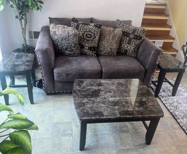 Sofa w/ Coffee Table, End Tables and Pillows