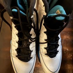 Air Jordan 9 Retro Powder Blue 