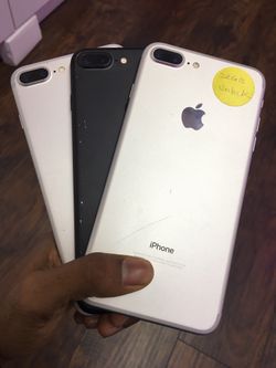 iPhone 7 Plus 32GB / 128GB Factory Unlocked Excellent Condition With 30 Days Store Warranty