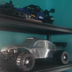 Brand New 1/5 Scale Losi Dbxl-e & Baja 5b Rc Cars
