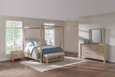 Solano Weathered Mango 4-piece Eastern King Bedroom Set