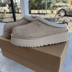 Women’s Platform Uggs 