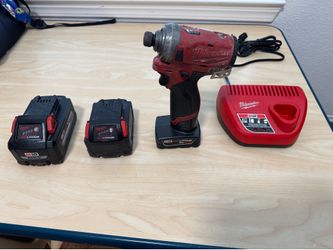 Milwaukee Tools/ Batteries