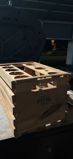 Liquid transportation crate