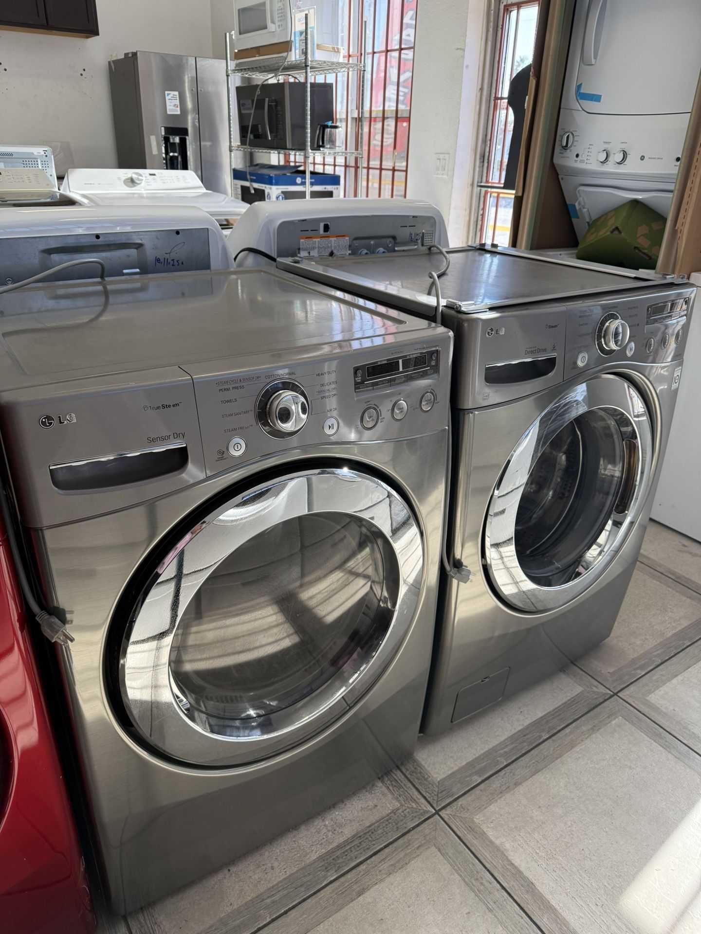 LG Front Load Washer And Gas Dryer Set