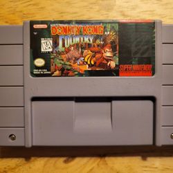 Donkey Kong Country-Super Nintendo
