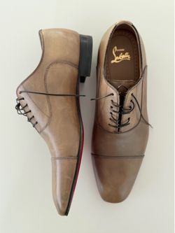 Christian Louboutin Men’s Brown Leather Cap Toe Oxford Lace-Up Red Sole 40 /US 8  No box Incluided