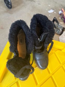 UGG Alasdair Black Leather Waterproof Wedge Boots - Women's Size 9 - NEW