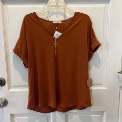New With Tag-Size Xl Women’s Plus Rust Colored Shirt.