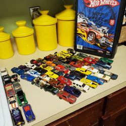 56 Toy Cars With Hot Wheels Case