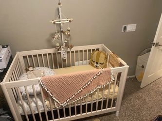 Baby / Toddler Crib