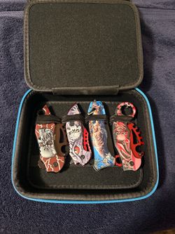 Set of 15 folding knives with case