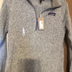 Patagonia Xs  Sweater  New