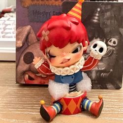 POP MART Hirono Carnival - Creepy Clown - Toys & Collectibles