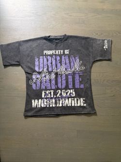 Urban salute t-shirt