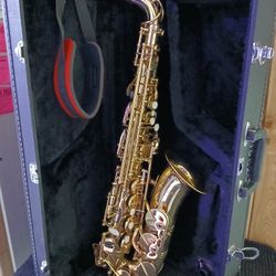 Etude Student Alto Saxophone With Case And Mouthpiece 
