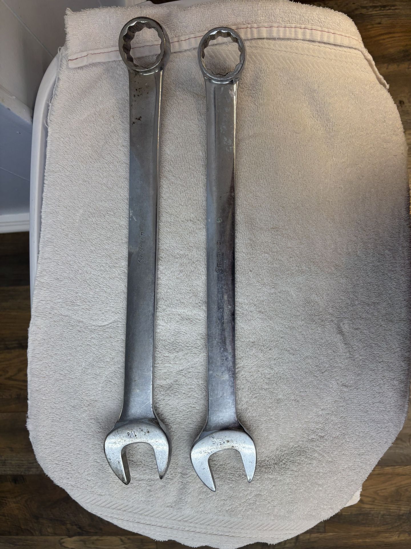Snap-on wrenches