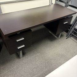 Office Desk (3 Drawers)