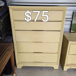 Solid Wood Dresser Needs Little Work On The Side Drawers Work Good