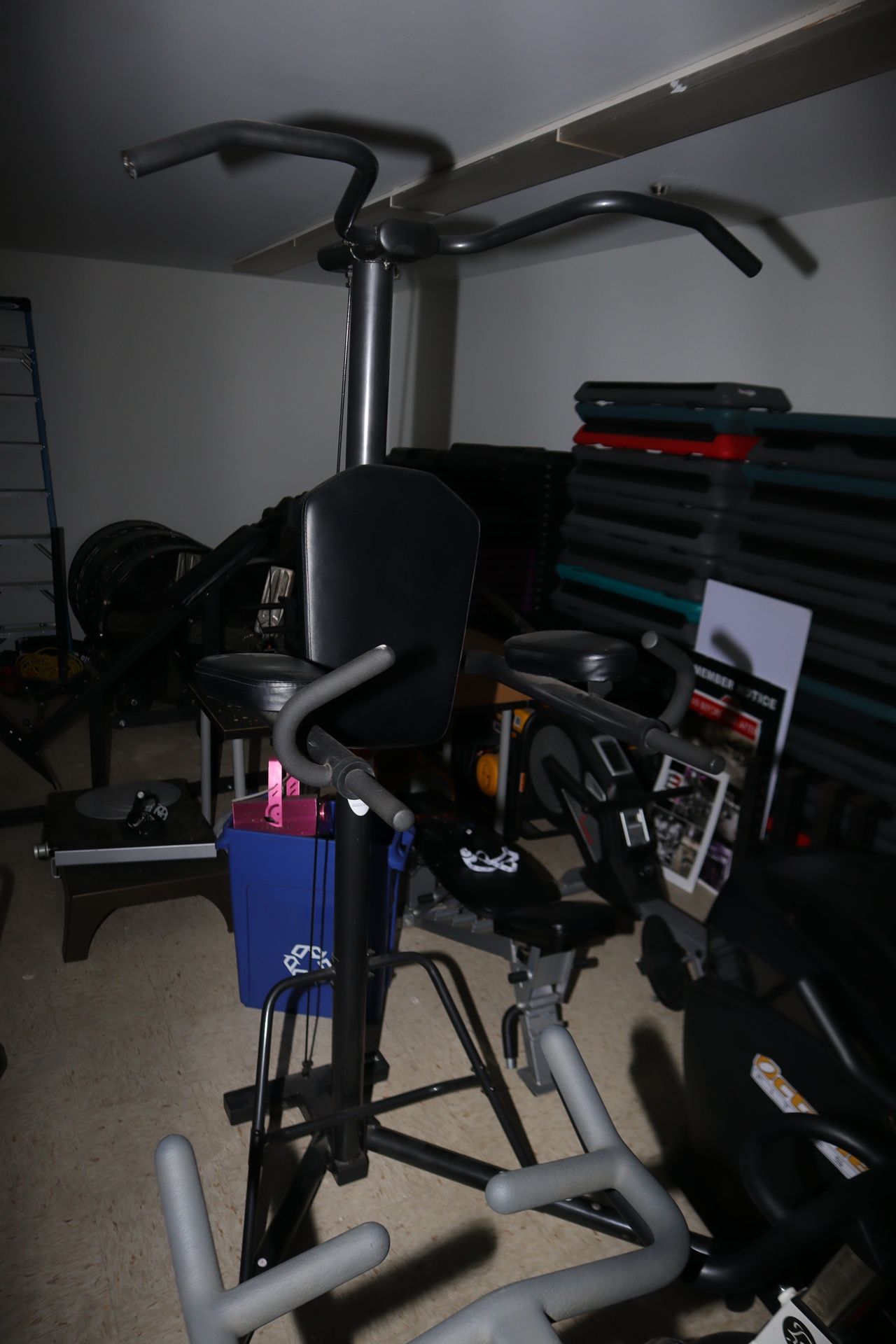 GYM EQUIPMENT GOOD AS NEW