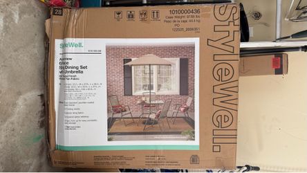Outdoor 6 Piece Table Set w/ Umbrella