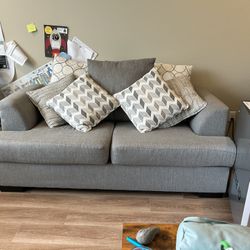 Love Seat Sofa Great Condition 