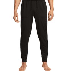 Nike Men's Statement Jersey Jogger Pants (L)