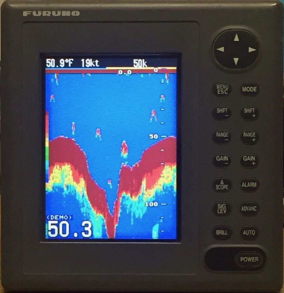 Furuno FCV-600L Fish Finder