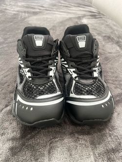 Bottega Veneta: BLACK Orbit Runners