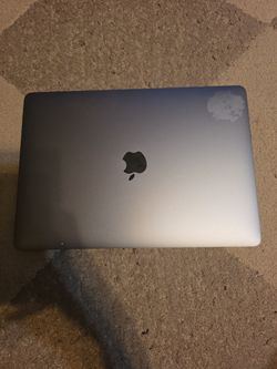 MacBook Pro 13in, 2017 two Thunderbolt 3 ports MacOS Ventura
