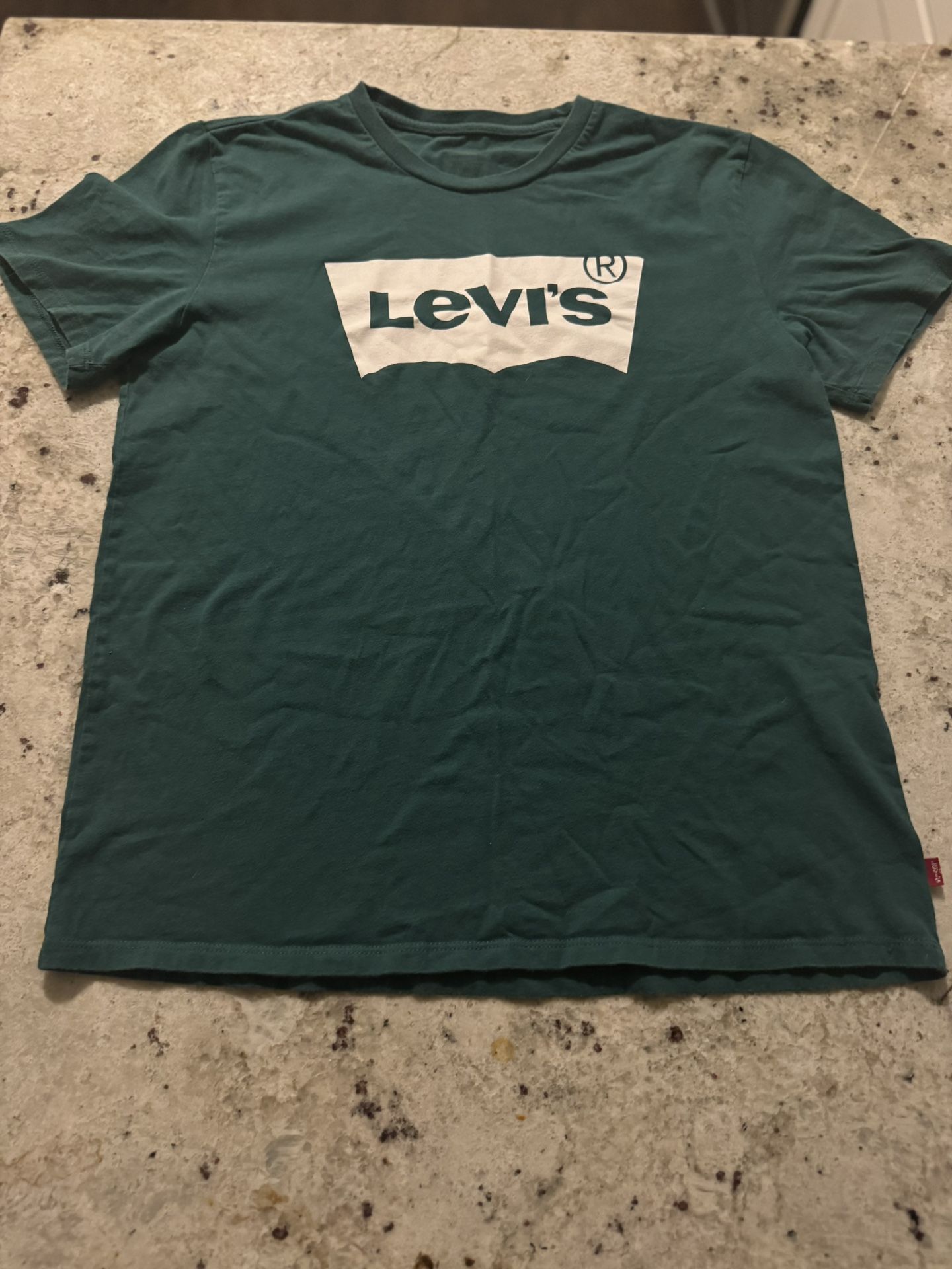 Levi’s Green T-Shirt Male Size: Large