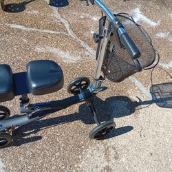 Knee Scooker