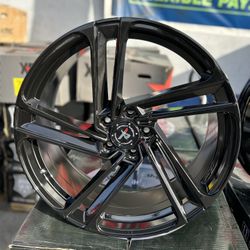 20x8.5. 5x114.3. GLOSS BLACK.