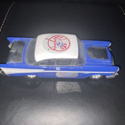 NY New York Yankees 1957 American Pastime Series Chevy model car 1997 release limited edition vintage collectible excellent condition