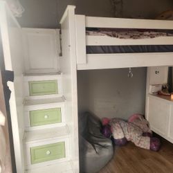 Heavy Wood Twin Size Loft Bed 