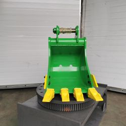 Mini Excavator John Deeper 50D GP Bucket 18 inches Width. Without the Pin.