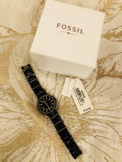 Brand new Fossil watch - women