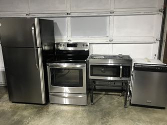 2 years old kitchen appliances set