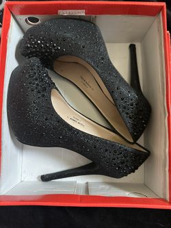 Black Heels Size 7