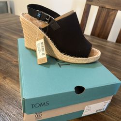 Toms 