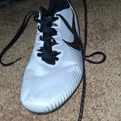Nike Racing Size 8