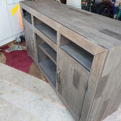 TV stand /?