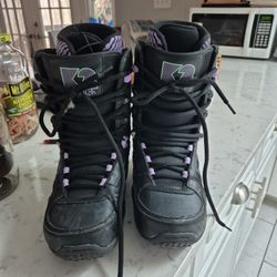 Snow Board BOOTS- K2 Size 8 Women