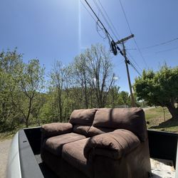 Loveseat 