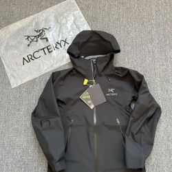 Brand New Arcteryx