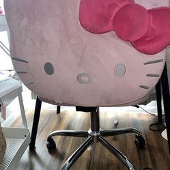 Pink Hello Kitty Chair