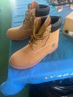 Timberland boots- men 9 1/2